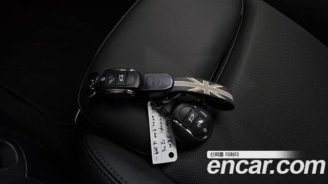 Mini Cooper 3세대, 2023 19