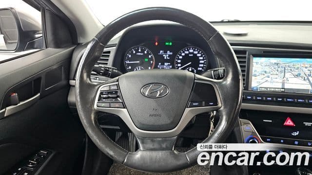 Hyundai Avante AD 1.6 GDI Smart, 2016 13