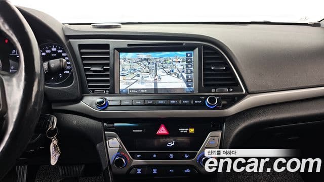 Hyundai Avante AD 1.6 GDI Smart, 2016 14