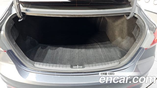 Hyundai Avante AD 1.6 GDI Smart, 2016 20