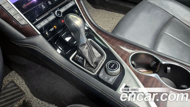 Infiniti Q50 Exclusive, 2015 9