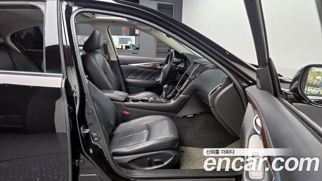 Infiniti Q50 Exclusive, 2015 10