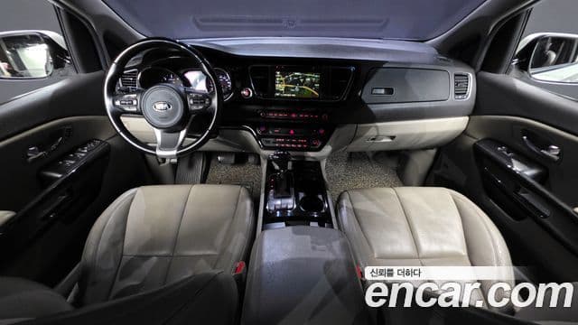 Kia All New Carnival President, 2016 7