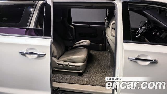 Kia All New Carnival President, 2016 12
