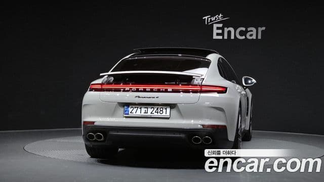 Porsche Panamera (976), 2025 4