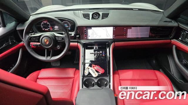 Porsche Panamera (976), 2025 7