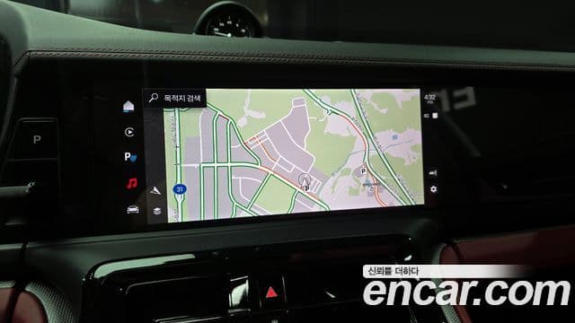 Porsche Panamera (976), 2025 16