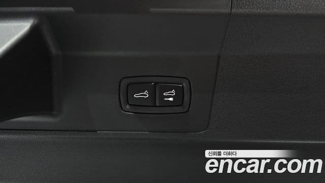 Porsche Panamera (976), 2025 20