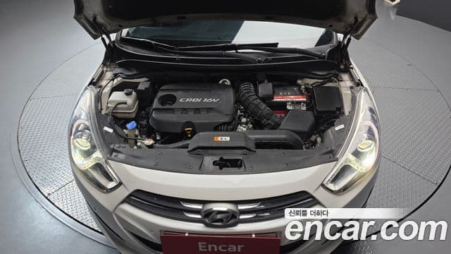 Hyundai i40 살룬 Premium, 2012 6