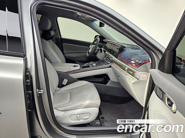 Hyundai NEXO Premium, 2020 10