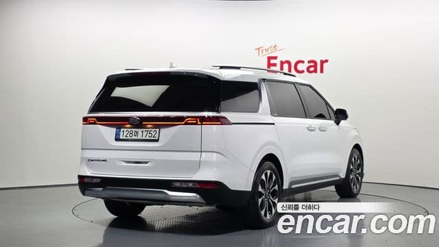 Kia Carnival 4세대 Signature, 2021 2