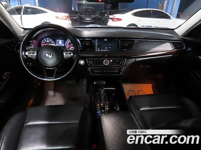 Kia All New K7 3.0 LPI Luxury (арендный автомобиль), 2018 7