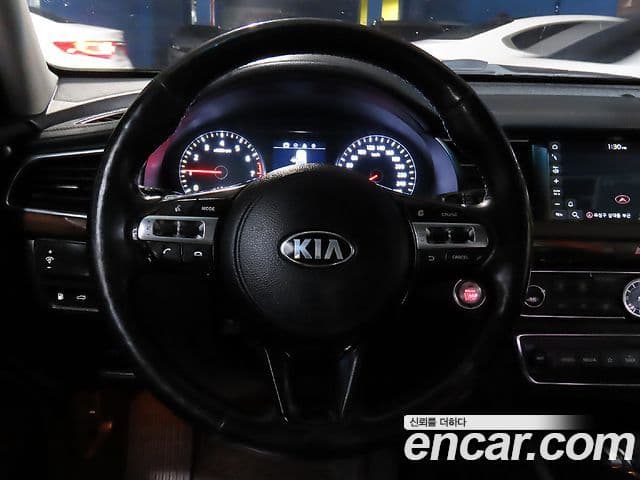 Kia All New K7 3.0 LPI Luxury (арендный автомобиль), 2018 16