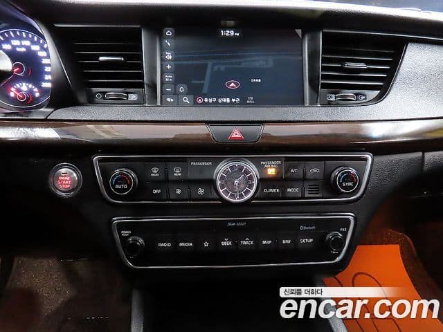 Kia All New K7 3.0 LPI Luxury (арендный автомобиль), 2018 17