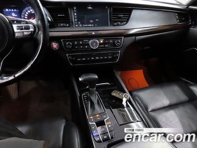 Kia All New K7 3.0 LPI Luxury (арендный автомобиль), 2018 18