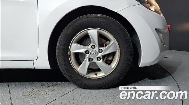 Hyundai Avante MD M16 GDI Smart, 2013 все фото