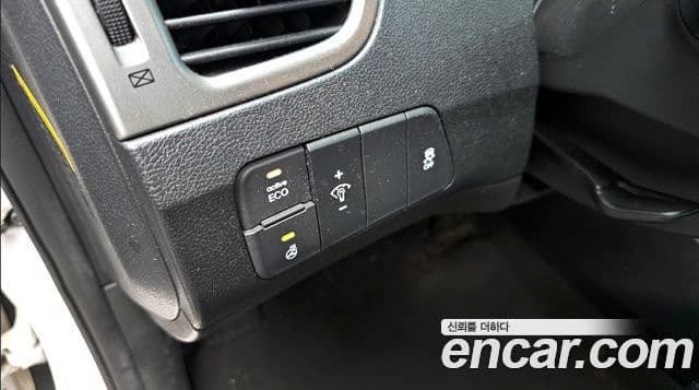 Hyundai Avante MD M16 GDI Smart, 2013 17