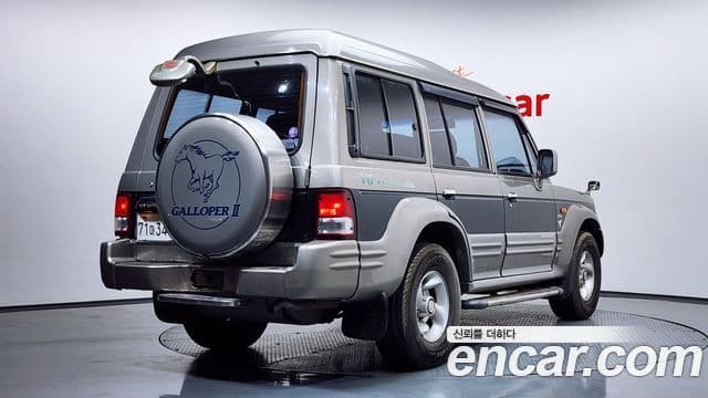 Hyundai 갤로퍼 2 9인승 V6 LPG, 2000 2