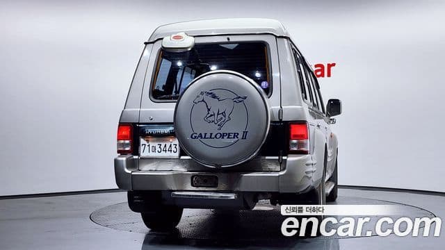 Hyundai 갤로퍼 2 9인승 V6 LPG, 2000 4