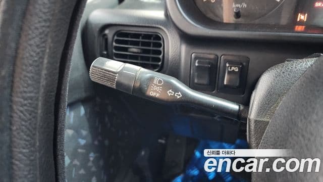 Hyundai 갤로퍼 2 9인승 V6 LPG, 2000 18