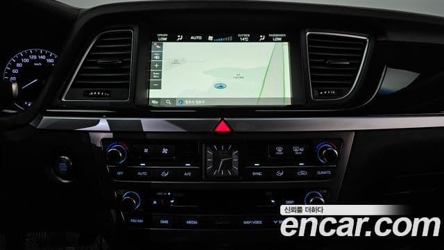 Hyundai Genesis DH Premium, 2015 17