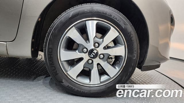 Kia All New Morning Deluxe Trendy, 2015 все фото