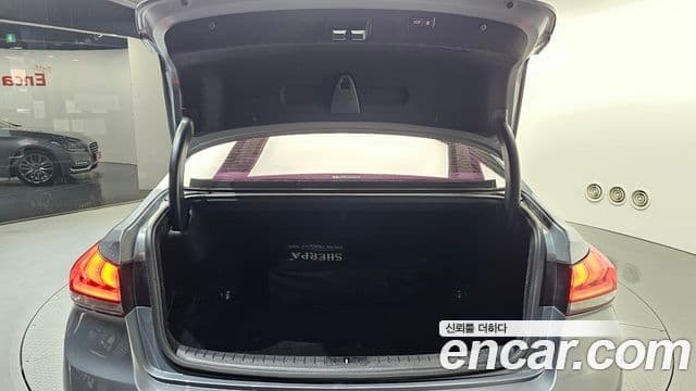 Genesis G80 Premium Luxury, 2017 20