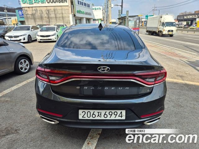 Hyundai Grandeur IG Premium, 2019 4