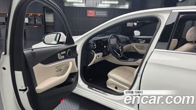 Mercedes-Benz E-класс W213 Avantgarde, 2022 11