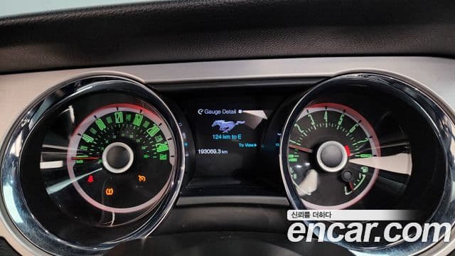 Ford Mustang кабриолет, 2013 8