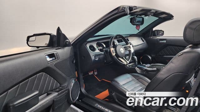 Ford Mustang кабриолет, 2013 10