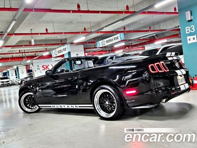 Ford Mustang кабриолет, 2013 19