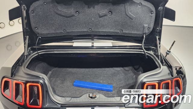 Ford Mustang кабриолет, 2013 20