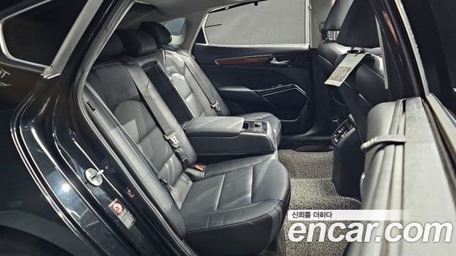 Kia All New K7 Prestige, 2016 12