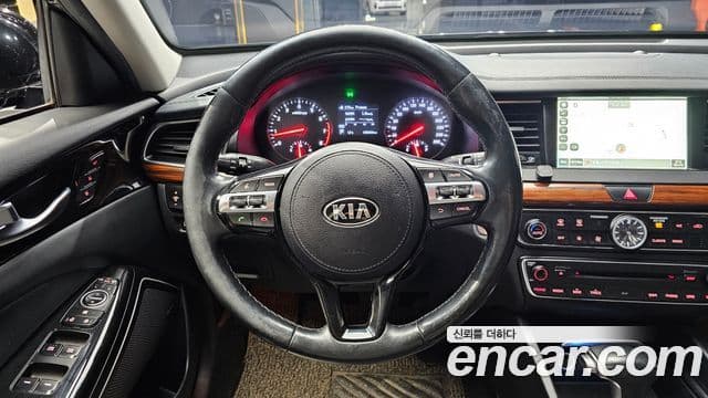 Kia All New K7 Prestige, 2016 13