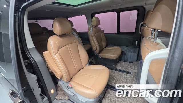 Hyundai Staria Inspiration, 2022 19