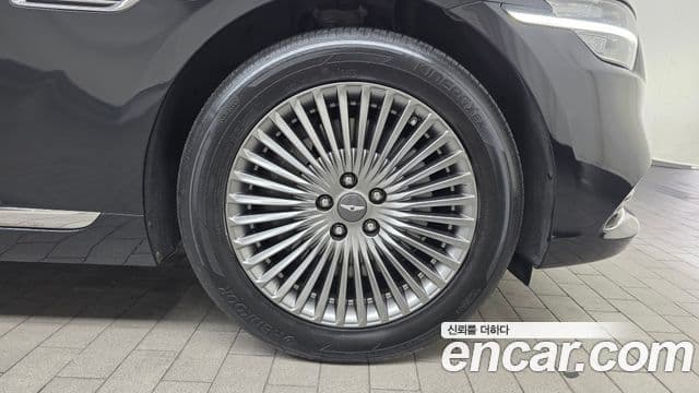 Genesis G90 Luxury, 2020 все фото