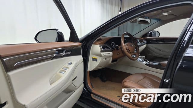 Genesis G90 Luxury, 2020 10