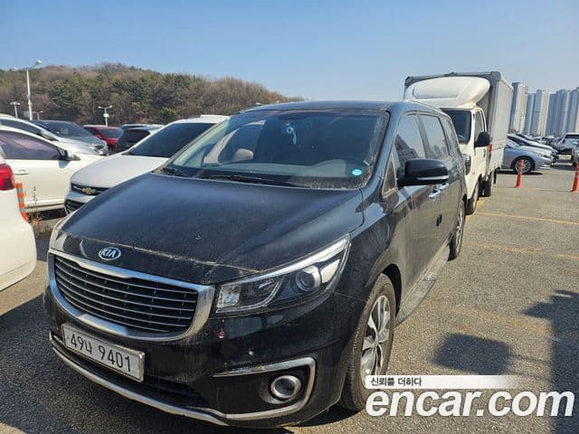 Kia All New Carnival Luxury, 2016 1