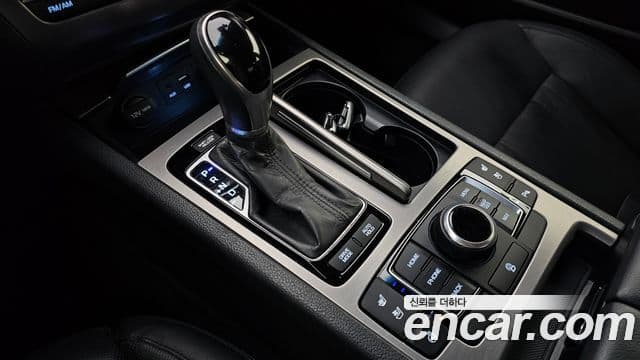 Hyundai Genesis DH Premium, 2015 9