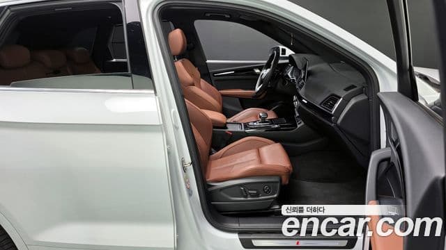 Audi Q5 (FY) Premium, 2021 10