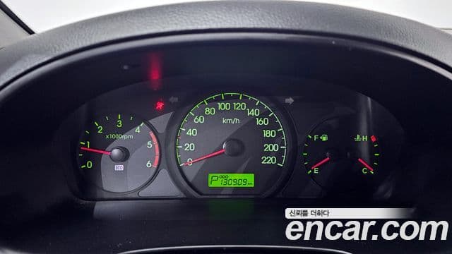 Hyundai Grand Starex CVX Deluxe, 2013 8