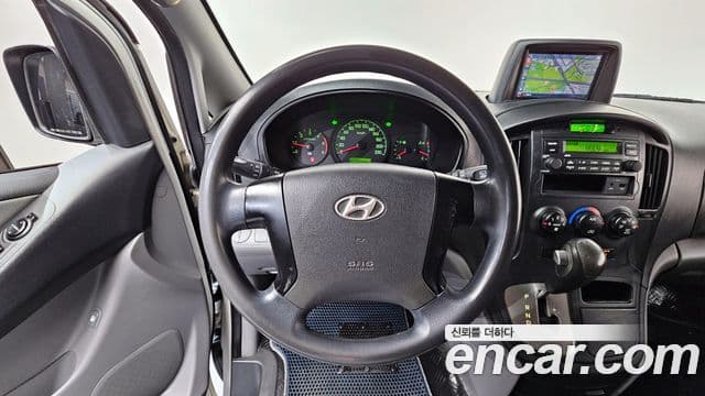Hyundai Grand Starex CVX Deluxe, 2013 13