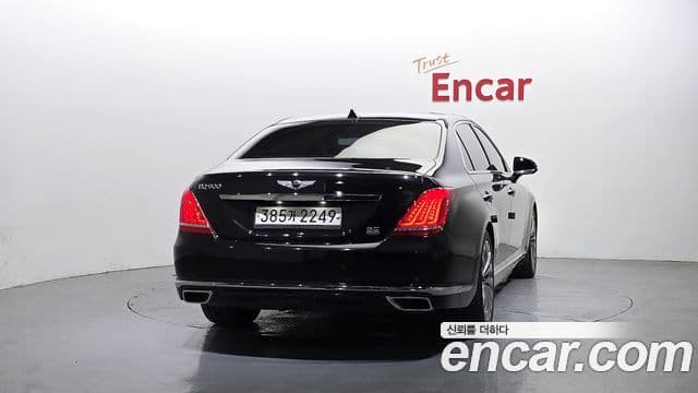 Genesis EQ900 Prestige, 2018 4