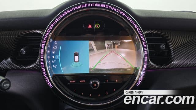 Mini Cooper 3세대, 2023 17