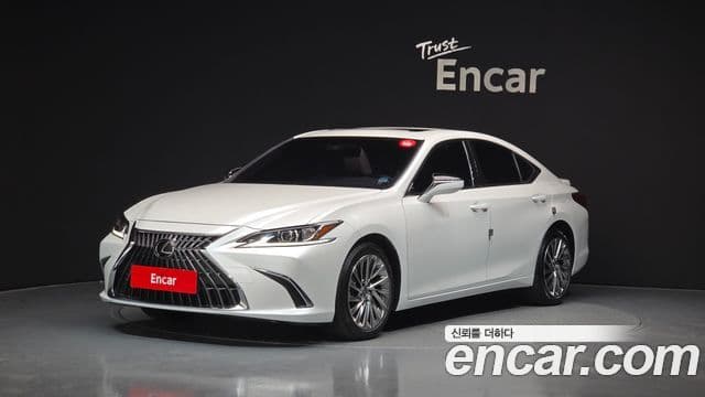 Lexus ES300h 7세대 Luxury Plus, 2023 1
