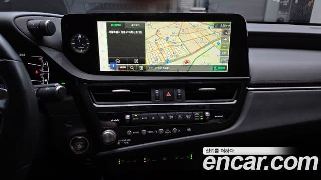 Lexus ES300h 7세대 Luxury Plus, 2023 16