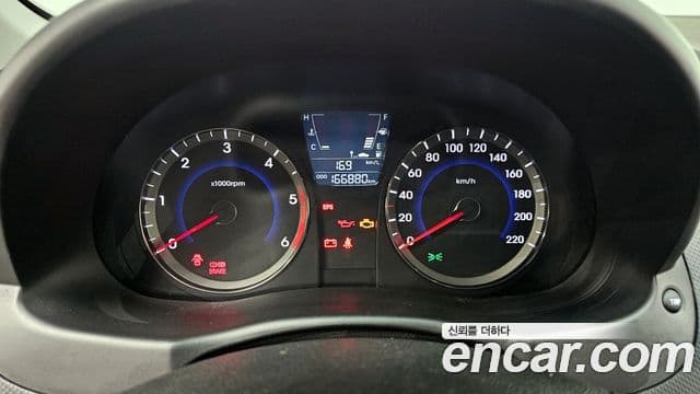 Hyundai Accent(новый кузов / новое поколение) Premier, 2013 8