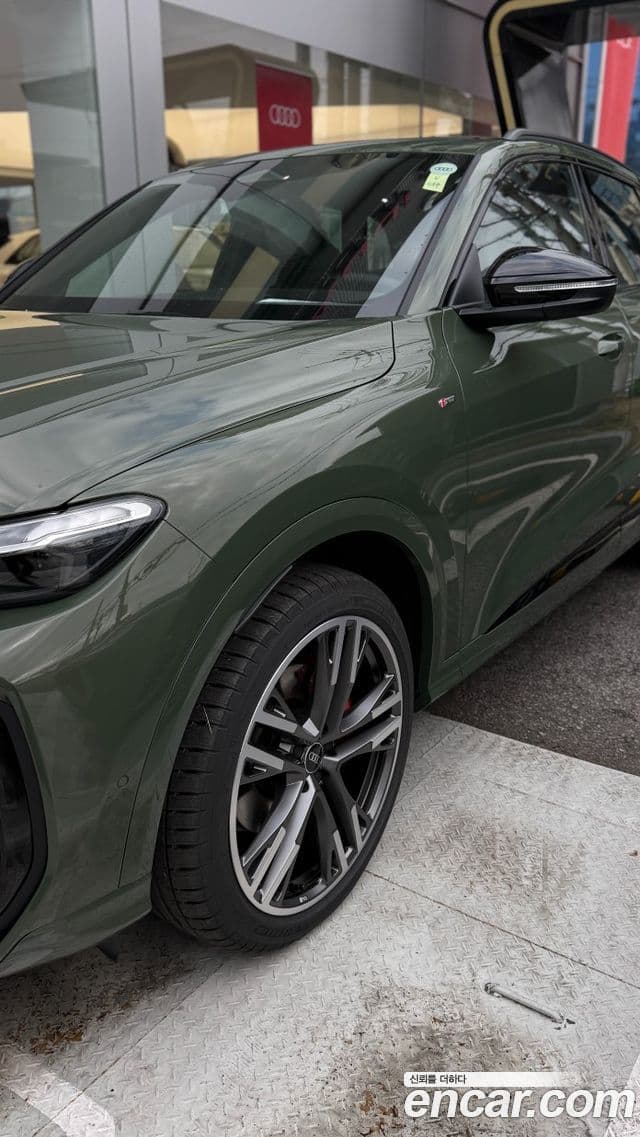 Audi Q5 (80A) 45 TFSI Quattro S Line чёрный Edition Sportback, 2025 все фото