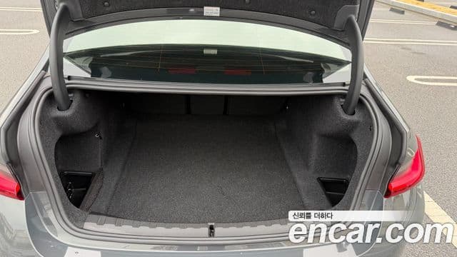 BMW 3시리즈 (G20), 2025 13